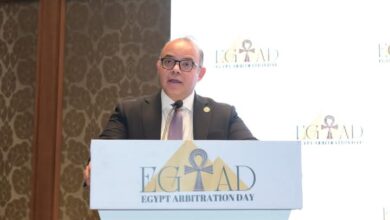 محمد فريد رئيس هيئة الرقابة المالية يلقي الكلمة الافتتاحية للنسخة الأولى من مؤتمر يوم التحكيم المصري (EGYAD)