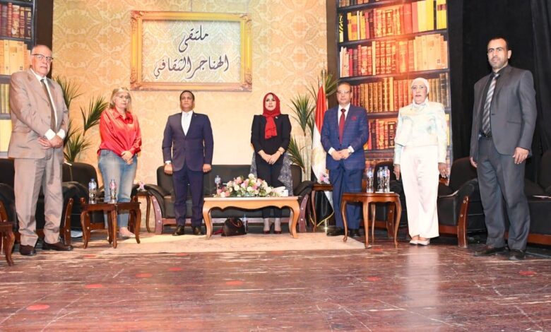 “ملتقى الهناجر الثقافي” يسلط الضوء علي دور المؤسسات في قضايا التغير المناخي “ملتقى الهناجر الثقافي” يسلط الضوء علي دور المؤسسات في قضايا التغير المناخي
