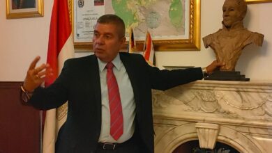السفير الفنزويلي بالقاهرة يحيي ذكرى “بوليفار” و”تشافيز” والنصر الشعبي