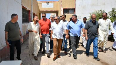 محافظ بورسعيد يتفقد مدرسة قرية الفتح للتعليم الأساسي بحي الجنوب