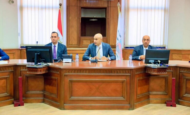 الوزير محمد عبد اللطيف يوجه بسرعة الاستعداد للعام الدراسي الجديد وتوفير بيئة نظيفة وآمنة الوزير محمد عبد اللطيف يوجه بسرعة الاستعداد للعام الدراسي الجديد وتوفير بيئة نظيفة وآمنة