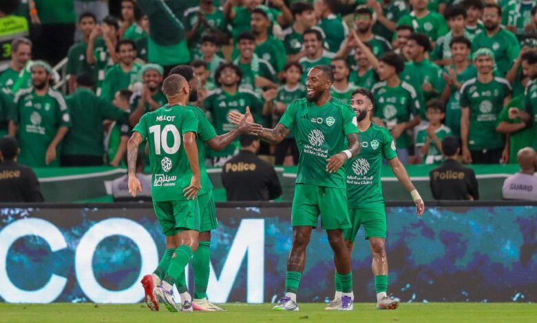 الأهلي يبدأ موسم دوري روشن السعودي بانتصار قاتل على نيوم بهدف إيـفـان تـوني الأهلي يبدأ موسم دوري روشن السعودي بانتصار قاتل على نيوم بهدف إيـفـان تـوني