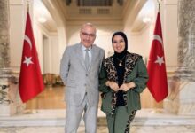 برنامج “بعد الغياب” يواصل تقديم حلقات مميزة.. ويارا أحمد تلتقي السفير التركي بالقاهرة وتتوج بتكريم داخل The Greek Campus برنامج “بعد الغياب” يواصل تقديم حلقات مميزة.. ويارا أحمد تلتقي السفير التركي بالقاهرة وتتوج بتكريم داخل The Greek Campus