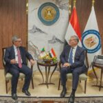 • وزير البترول والثروة المعدنية يبحث مع سفير الجزائر تعزيز التعاون في مجالات البترول والغاز