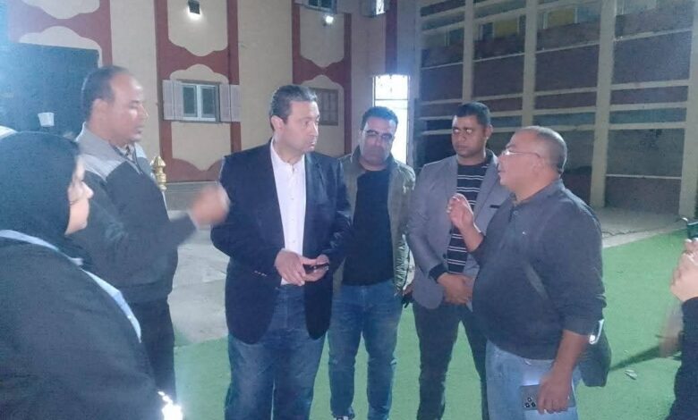 محافظ دمياط يجرى زيارة مفاجئة لدار الأيتام بأبو الوفا للوقوف على صحة تعرض فتيات الدار لسوء معاملة محافظ دمياط يجرى زيارة مفاجئة لدار الأيتام بأبو الوفا للوقوف على صحة تعرض فتيات الدار لسوء معاملة