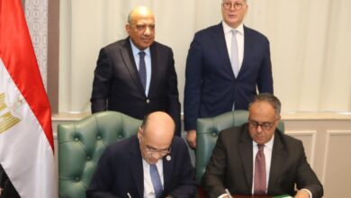 وزيرا الكهرباء والطاقة المتجددة، والبترول والثروة المعدنية، يشهدان توقيع بروتوكول تعاون بين الهيئة العامة للبترول وهيئة المواد النووية وزيرا الكهرباء والطاقة المتجددة، والبترول والثروة المعدنية، يشهدان توقيع بروتوكول تعاون بين الهيئة العامة للبترول وهيئة المواد النووية