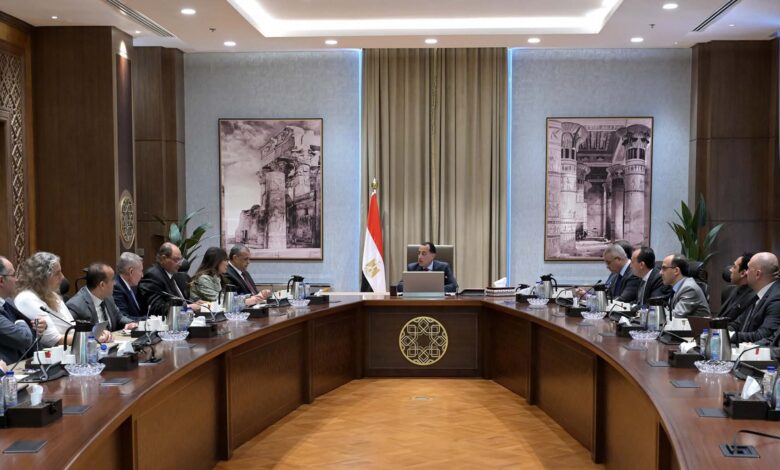 رئيس الوزراء يتابع الموقف التنفيذي لمشروع إحياء وتطوير حديقتي الحيوان والأورمان