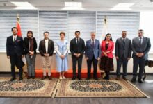 وزير الشباب والرياضة يبحث مع وفد معمل لندن مستجدات اعتماد المعمل المصري للمنشطات