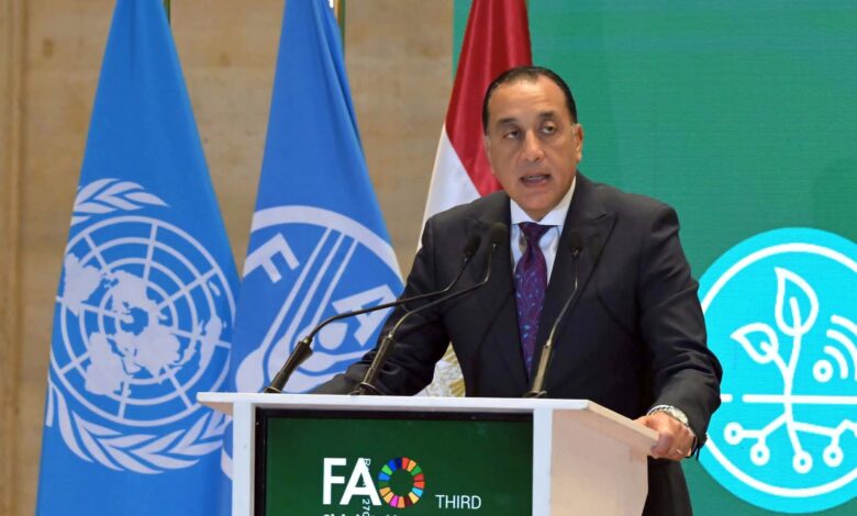 رئيس الوزراء خلال مشاركته بالمؤتمر العالمي لمنظمة”الفاو” نيابة عن الرئيس رئيس الوزراء خلال مشاركته بالمؤتمر العالمي لمنظمة”الفاو” نيابة عن الرئيس