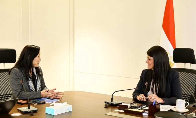 الدكتورة رانيا المشاط تلتقي الممثلة المقيمة لبرنامج الأمم المتحدة الإنمائي لمناقشة الجهود المشتركة في تعزيز التنمية الاقتصادية وإعداد تقرير التنمية البشرية الجديد الدكتورة رانيا المشاط تلتقي الممثلة المقيمة لبرنامج الأمم المتحدة الإنمائي لمناقشة الجهود المشتركة في تعزيز التنمية الاقتصادية وإعداد تقرير التنمية البشرية الجديد