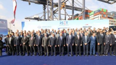 الوزير : يشهد بدء التشغيل التجريبي لمحطة البحر الأحمر لتداول الحاويات رقم ١ بميناء السخنة