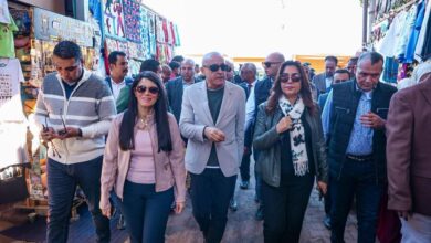 وزيرة التخطيط والتنمية الاقتصادية والتعاون الدولي ووزيرة التنمية المحلية ومحافظ الأقصر يتفقدون تطوير كورنيش ومناطق إسنا التاريخية والسياحية