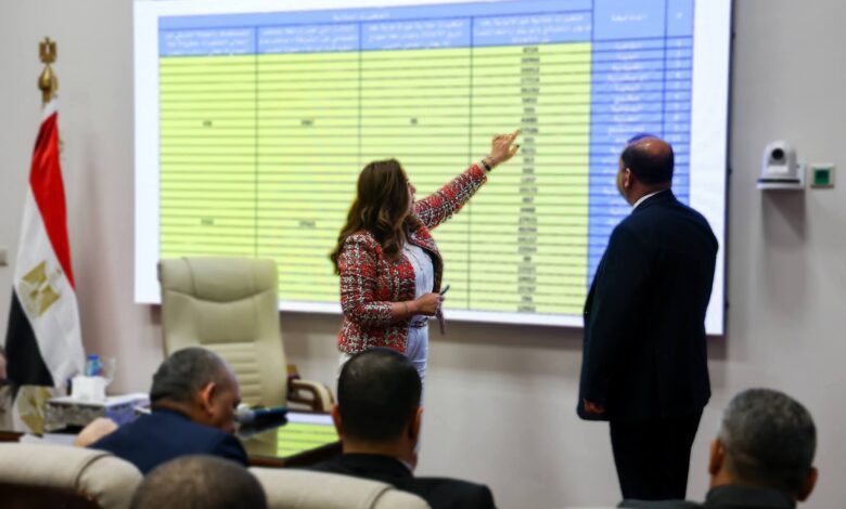 وزيرة التنمية المحلية تتابع مع سكرتيري عموم المحافظات الاستعدادات الخاصة بانطلاق الموجة ٢٨ لإزالة التعديات على أملاك وأراضي الدولة