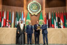 جامعة الوادي الجديد تهنئ نائب رئيس مجلس الوزراء وزير الصحة لفوز الطب الوقائى بجائزة التميز الحكومي العربى