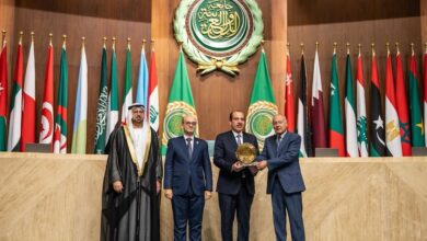 جامعة الوادي الجديد تهنئ نائب رئيس مجلس الوزراء وزير الصحة لفوز الطب الوقائى بجائزة التميز الحكومي العربى جامعة الوادي الجديد تهنئ نائب رئيس مجلس الوزراء وزير الصحة لفوز الطب الوقائى بجائزة التميز الحكومي العربى