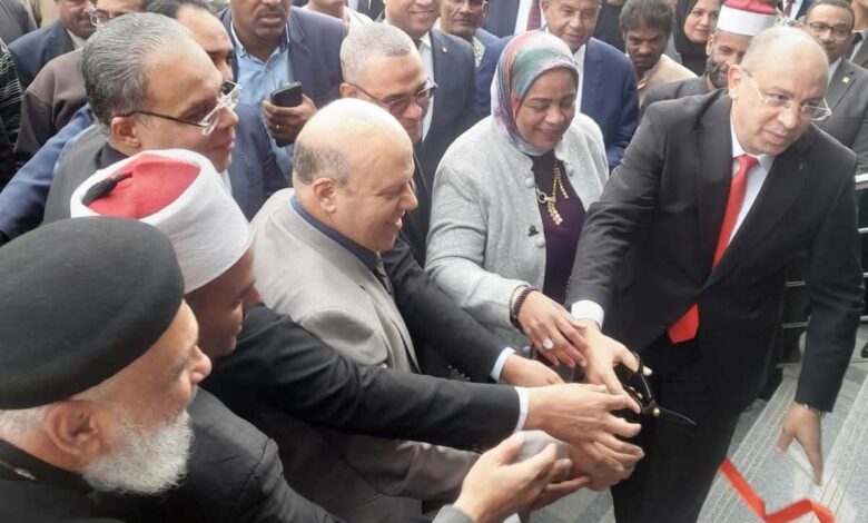 إفتتاح فرع جديد للبنك الأهلى فى الرديسية بإدفو إفتتاح فرع جديد للبنك الأهلى فى الرديسية بإدفو