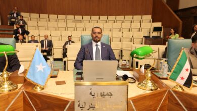 وزير العدل الصومالي يدعو لتعزيز التعاون بين الدول العربية في مجال القانون الدولي الإنساني وزير العدل الصومالي يدعو لتعزيز التعاون بين الدول العربية في مجال القانون الدولي الإنساني