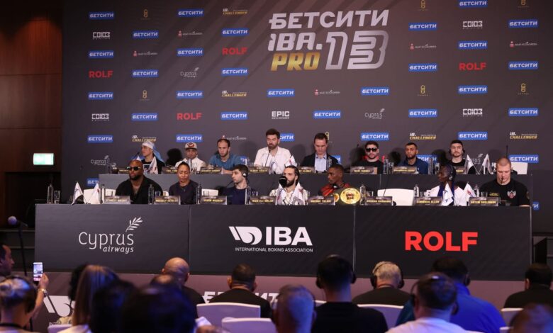 نجوم العالم للملاكمة الاحترافية يستعدون لـ “ليلة الأبطال” في دبي نجوم العالم للملاكمة الاحترافية يستعدون لـ “ليلة الأبطال” في دبي