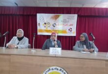 مجمع إعلام الوادى الجديد يعقد حلقة نقاشية بعنوان( من الشائعة تبدأ الأزمة ) بكلية التربية