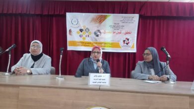 مجمع إعلام الوادى الجديد يعقد حلقة نقاشية بعنوان( من الشائعة تبدأ الأزمة ) بكلية التربية مجمع إعلام الوادى الجديد يعقد حلقة نقاشية بعنوان( من الشائعة تبدأ الأزمة ) بكلية التربية