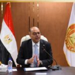 وزير العمل يعتمد 2 مليون و990 ألف و834 جنيهًا للرعاية الاجتماعية والصحية وإعانات الحوادث لـ408 عمال في 25 محافظة