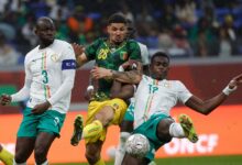 السنغال تتأهل إلى نصف نهائي أمم إفريقيا بعد إقصاء مالي وتنتظر الفائز من مباراة مصر وساحل العاج السنغال تتأهل إلى نصف نهائي أمم إفريقيا بعد إقصاء مالي وتنتظر الفائز من مباراة مصر وساحل العاج