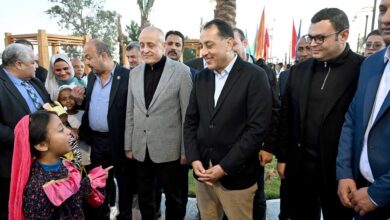 رئيس الوزراء يتفقد أعمال تطوير كورنيش النيل بالأقصر