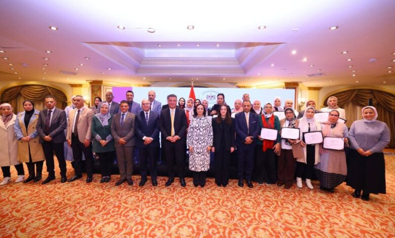 وزيرة التضامن الاجتماعي تشهد اللقاء التنسيقي لفرق عمل وحدات إدارة الحالة والأسر البديلة الكافلة