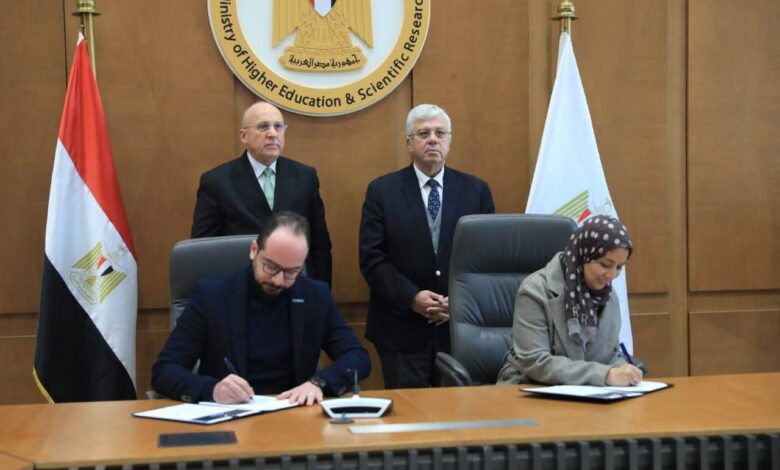 وزير التعليم العالي : بنك المعرفة المصري يتحول إلى منصة إقليمية عبر إطلاق «بنك المعرفة الدولي» وزير التعليم العالي : بنك المعرفة المصري يتحول إلى منصة إقليمية عبر إطلاق «بنك المعرفة الدولي»