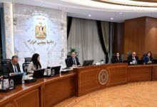 رئيس الوزراء يتابع ملف حصر التكلفة الاقتصادية لأعداد اللاجئين والمهاجرين المقيمين في مصر