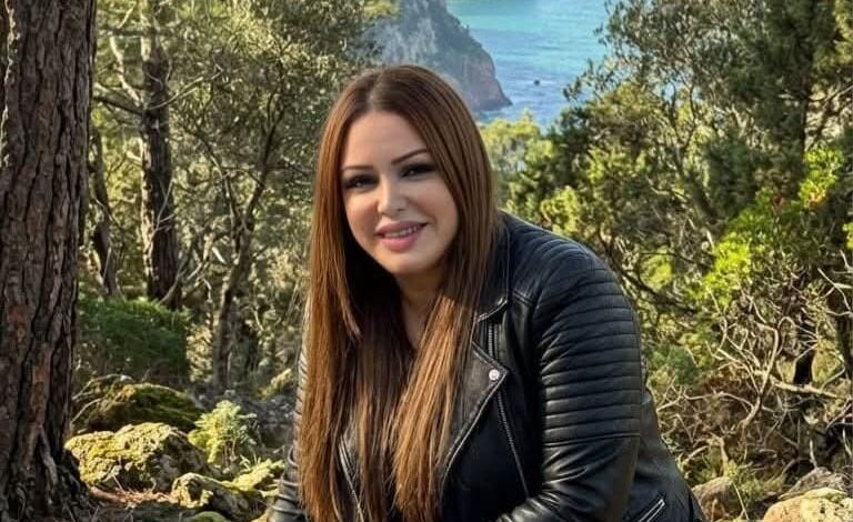 الأعياد .. ومذكرات منفي في بلده