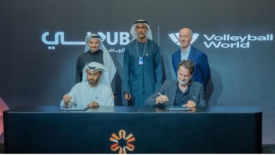 فوليبول وورلد ومجلس دبي الرياضي يطلقان سلسلة العالم للكرة الطائرة الشاطئية بشراكة تمتد لخمس سنوات