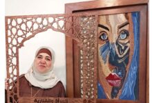 د. أمل أبوزيد: لوحات “المرأة والقنارية” حالة فنية ترمز للأمان والانتظار و القوة الصامتة