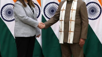 وزيرة خارجية فلسطين تلتقي رئيس وزراء جمهورية الهند خلال زيارتها الرسمية للهند وزيرة خارجية فلسطين تلتقي رئيس وزراء جمهورية الهند خلال زيارتها الرسمية للهند