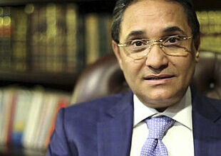 نقابة الصحفيين تشطب عبدالرحيم علي وتحمّله ورئيسة التحرير المسئولية عن سلامة الصحفيين المعتصمين