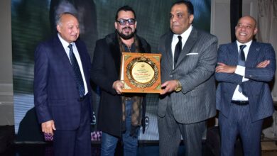 نادي قضاة السويس وجنوب سيناء يكرّم النجم منذر رياحنة عن دوره في مسلسل “الاختيار”