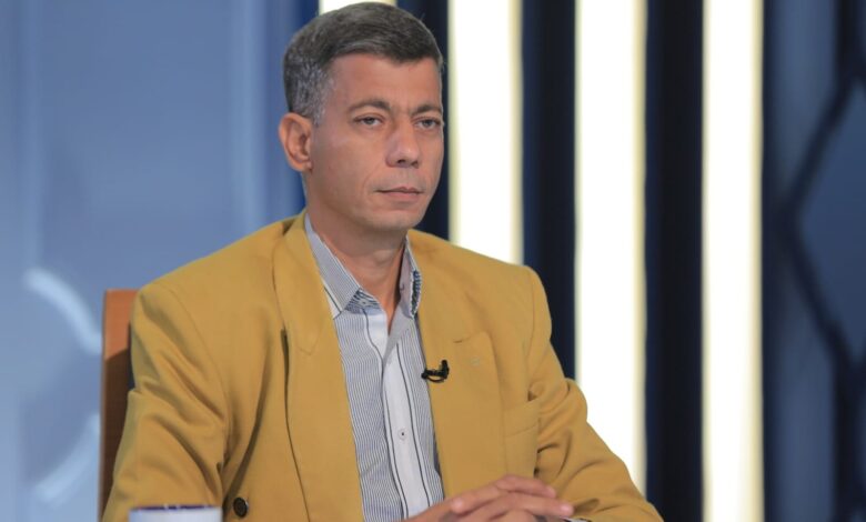 محلل سياسي لـ”حديث القاهرة”: مصر تتحرك مع كل الأطراف لوقف الحرب وخفض التصعيد.. “القاهرة تفعل ولا تتحدث”